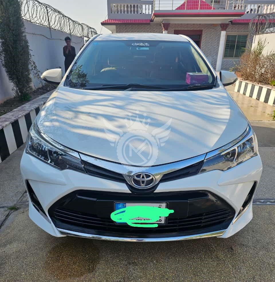 Toyota-Corolla-Altis-front