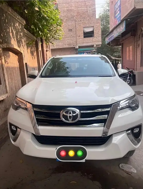 Toyota Fortuner Sigma 2021 White Automatic for sale in Sargodha