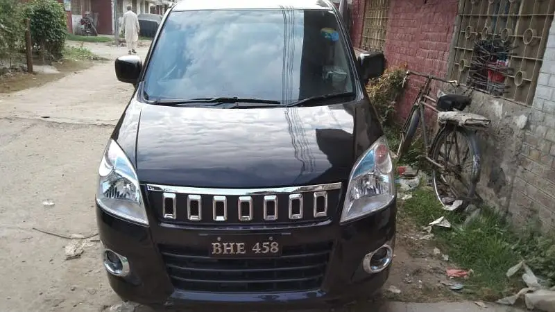 Suzuki Wagon R 2016 Black Manual for sale in Sargodha.