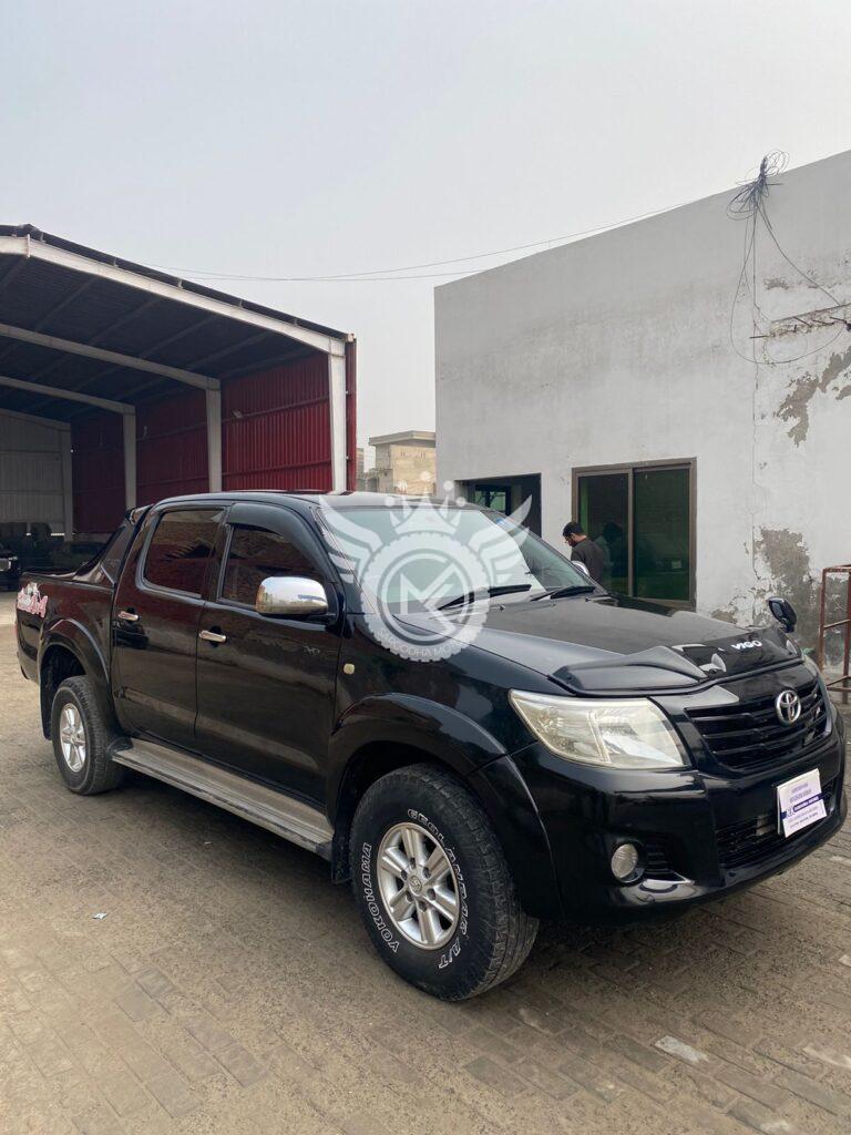 Toyota-Hilux-Vigo-2012-for-sale-in-sargodha