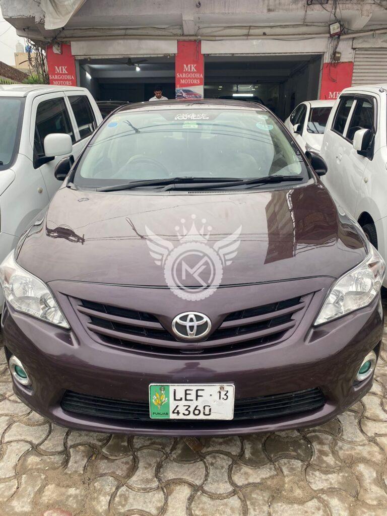 Toyota Corolla GLi 2013 Maroon